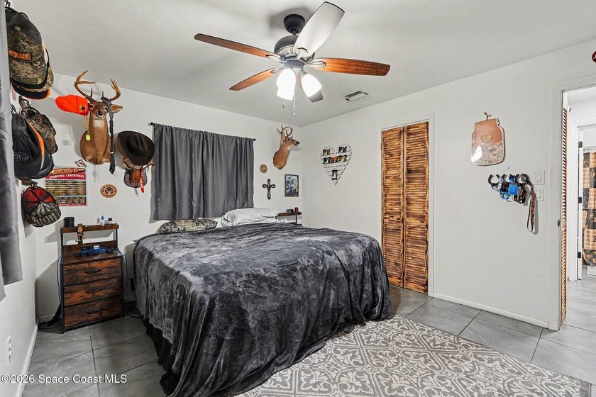 Enjoy easy Florida living in this well-maintained 2-bedroom - photo 5