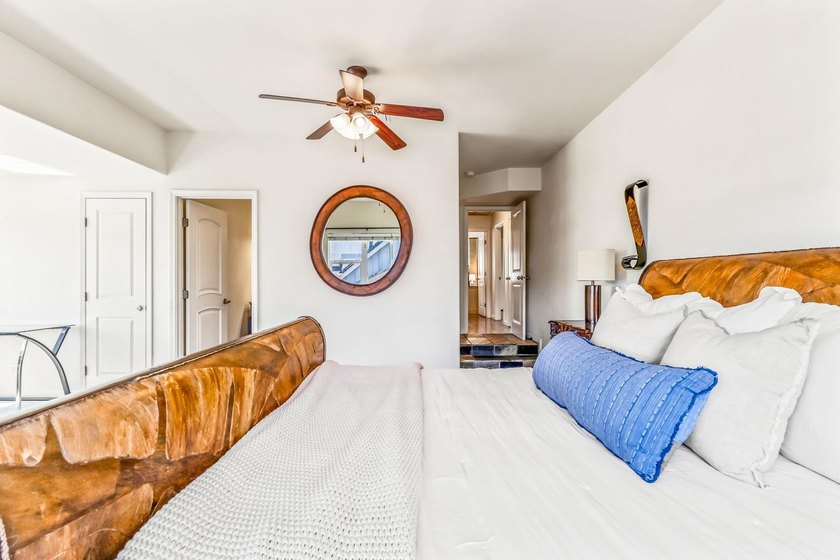 OFFERED BELOW APPRAISED VALUE. Welcome to 206 Oluea Circle, a - photo 27