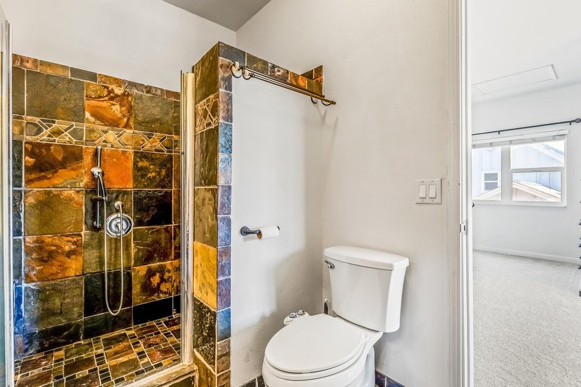 OFFERED BELOW APPRAISED VALUE. Welcome to 206 Oluea Circle, a - photo 30
