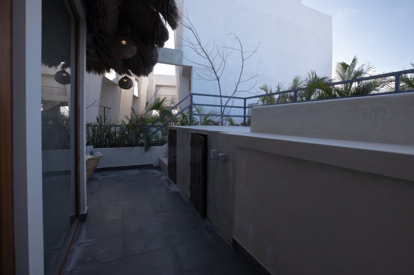 Luxury 2-Bedroom Penthouse with Private Rooftop in Aldea Zama - photo 31