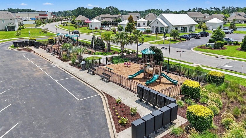 RARE -MAIN LEVEL PRIMARY SUITE ! Boasting over 3200 sq ft of - photo 36
