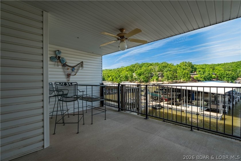 Rare opportunity at Lighthouse Landing! This fully furnished - photo 28