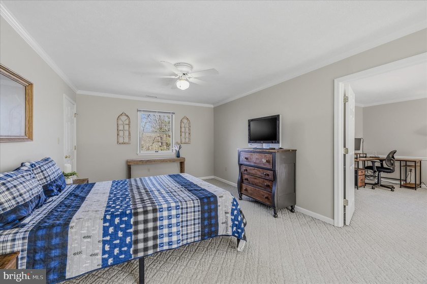 This custom Cape Cod offers approximately 2,600 square feet set - photo 32