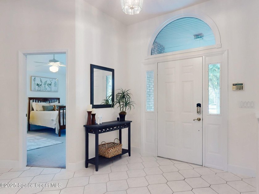 Welcome to your dream home! This stunning 4-bed, 3.5-bath, brick - photo 5
