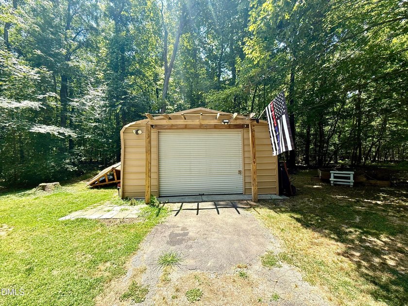 Welcome to your serene retreat in the heart of Rougemont, North - photo 7