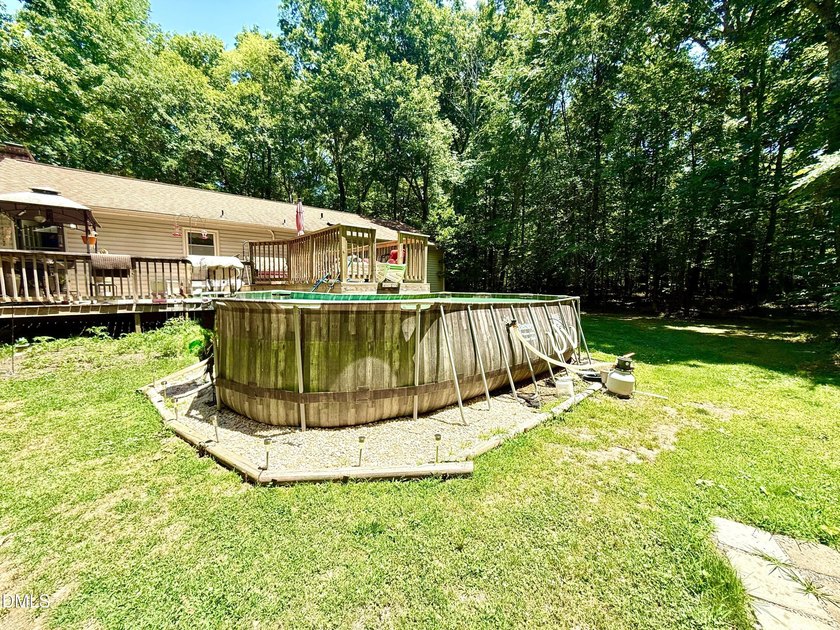 Welcome to your serene retreat in the heart of Rougemont, North - photo 9