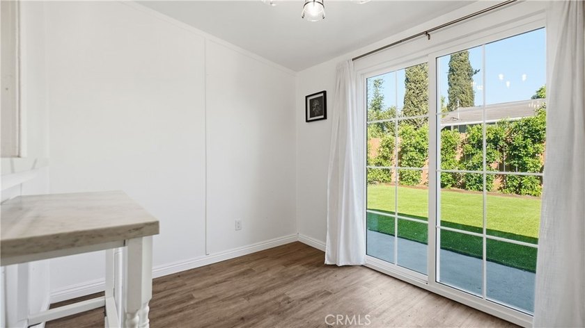 LIVE IN ONE, RENT THE OTHER!! 2 Homes + Large LOT + INCOME - photo 30