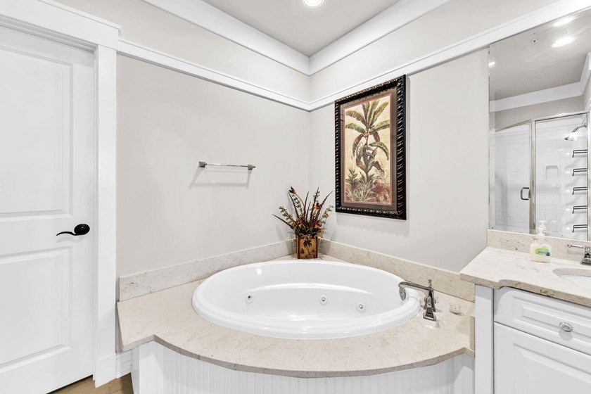 Welcome Home to your exquisite lakefront coastal oasis! Wild - photo 17