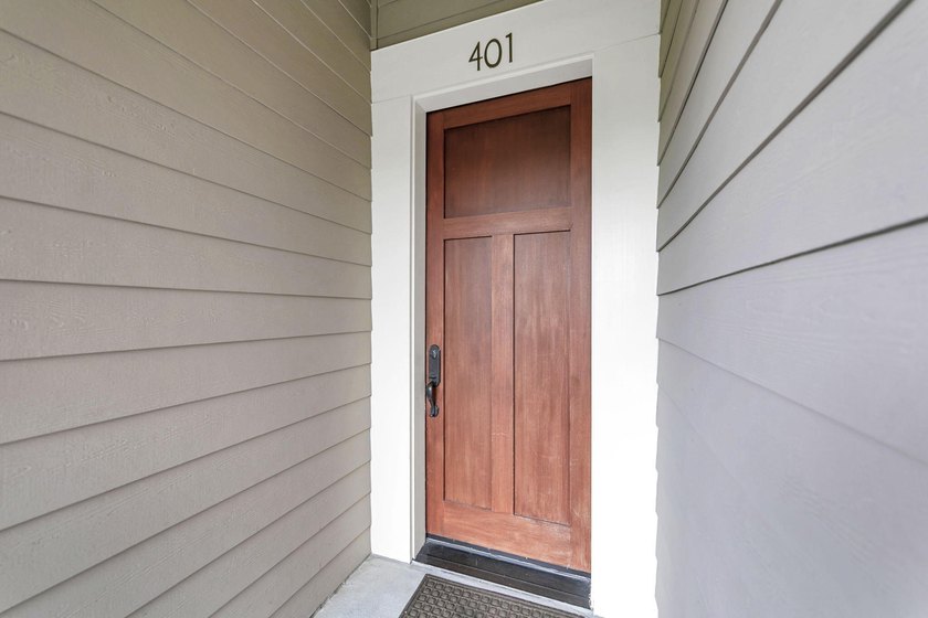 Welcome Home to your exquisite lakefront coastal oasis! Wild - photo 25