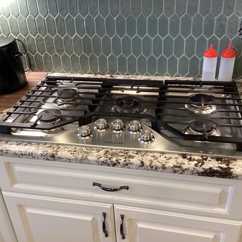 If its space you need, then here's your home. 4 bedrooms with 4 - photo 19