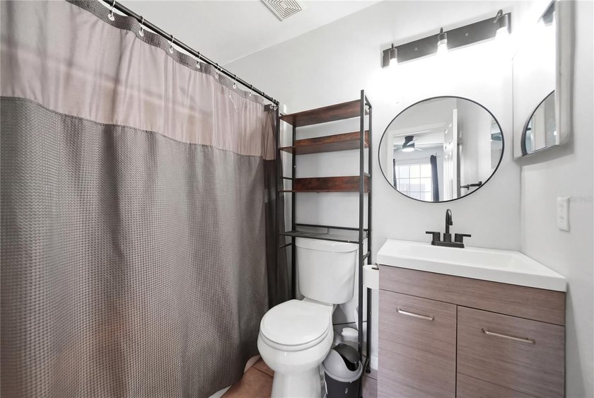 Under contract-accepting backup offers. Beautifully updated - photo 13