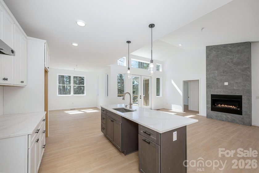 NEW CONSTRUCTION, Located in Kenmure this brand new cottage - - photo 22