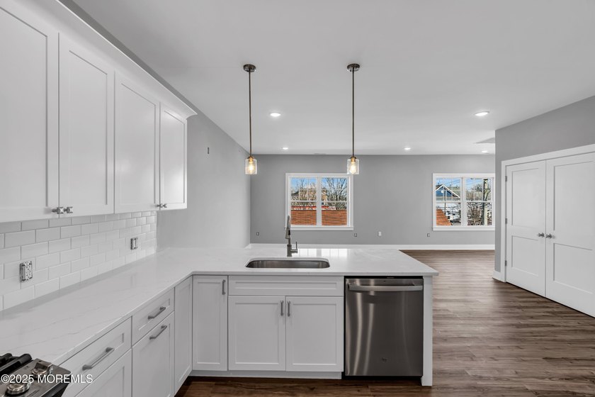 Welcome to The Reef, a 23-unit apartment building completed in - photo 19