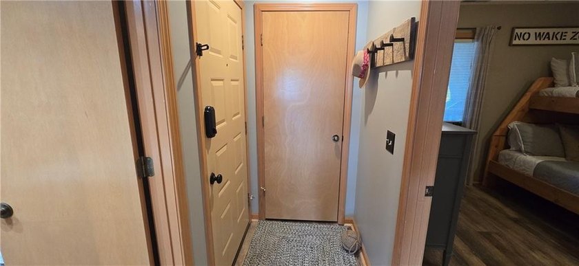 REDUCED! Lake of the Ozarks: Updated top floor condo at the 10mm - photo 20