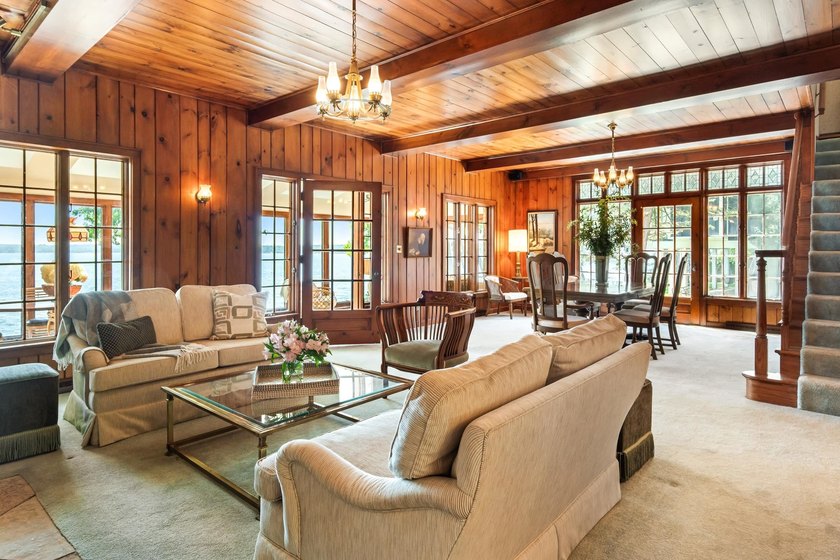 Classic lakefront architecture and timeless craftsmanship define - photo 20