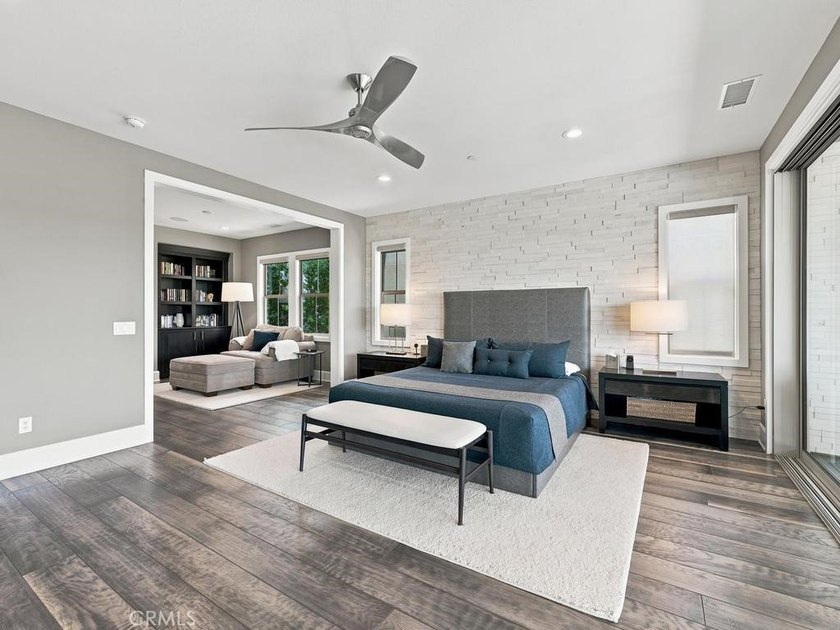 Welcome to 49 Cielo Azul, where commanding panoramic views of - photo 27