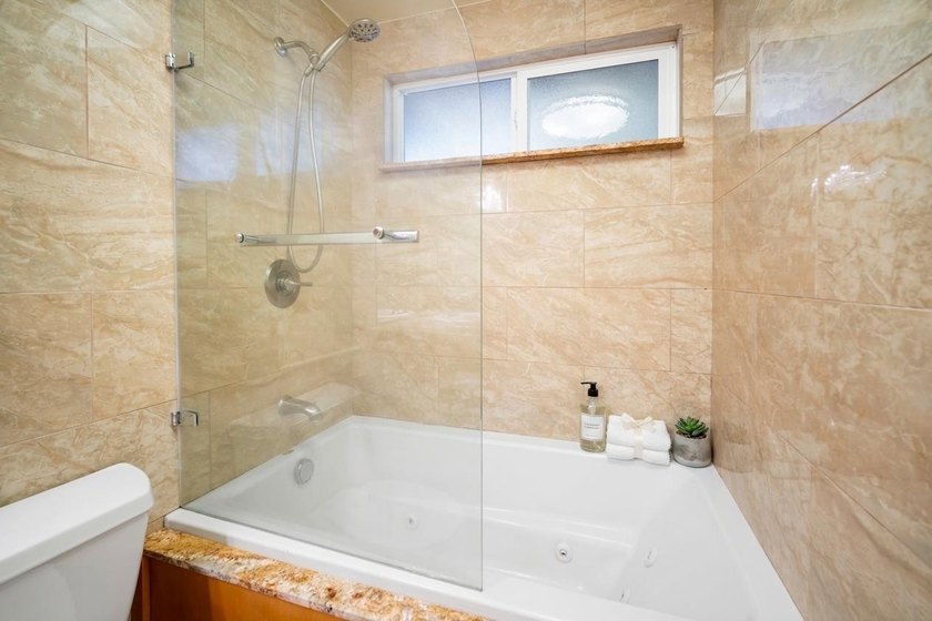 Motivated Seller - Unbeatable Wailea Value Steps from Keawakapu - photo 38