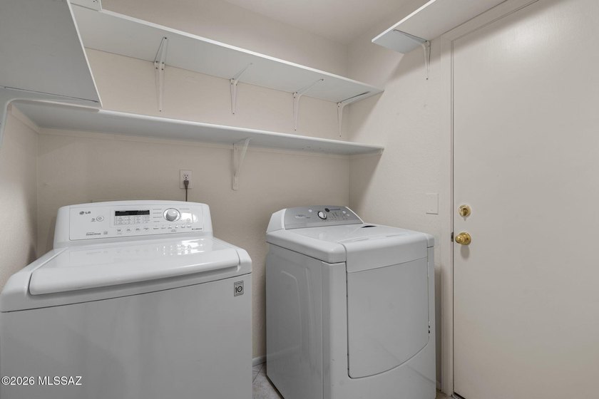 ***OWNED SOLAR*** Welcome to this beautifully maintained home - photo 16