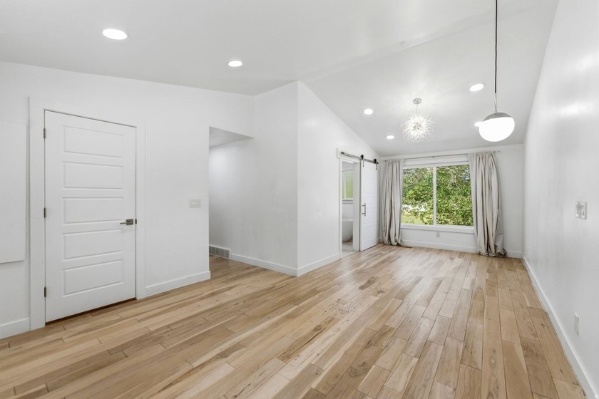Completely reimagined Alpine home on a spacious 0.54-acre lot - photo 17