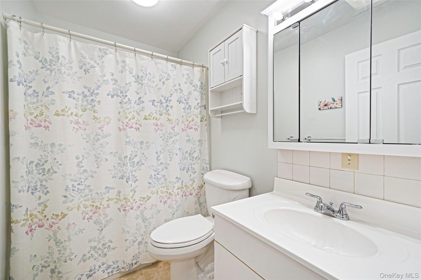 Welcome to 231 Blackpool Court, Unit C, located in the highly - photo 19