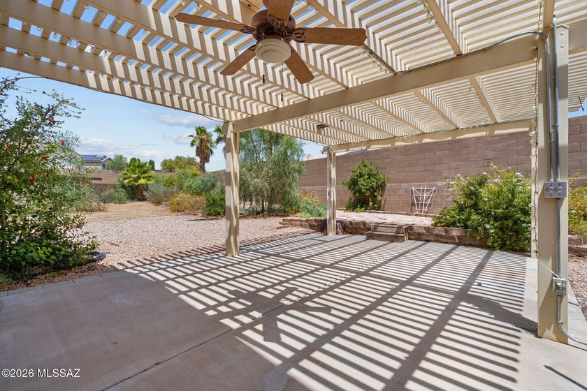 ***OWNED SOLAR*** Welcome to this beautifully maintained home - photo 35