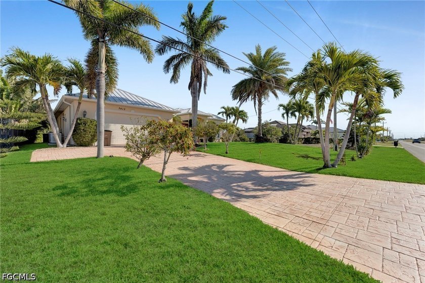 Price reduced to sell, no low balls. Waterfront Paradise with - photo 50