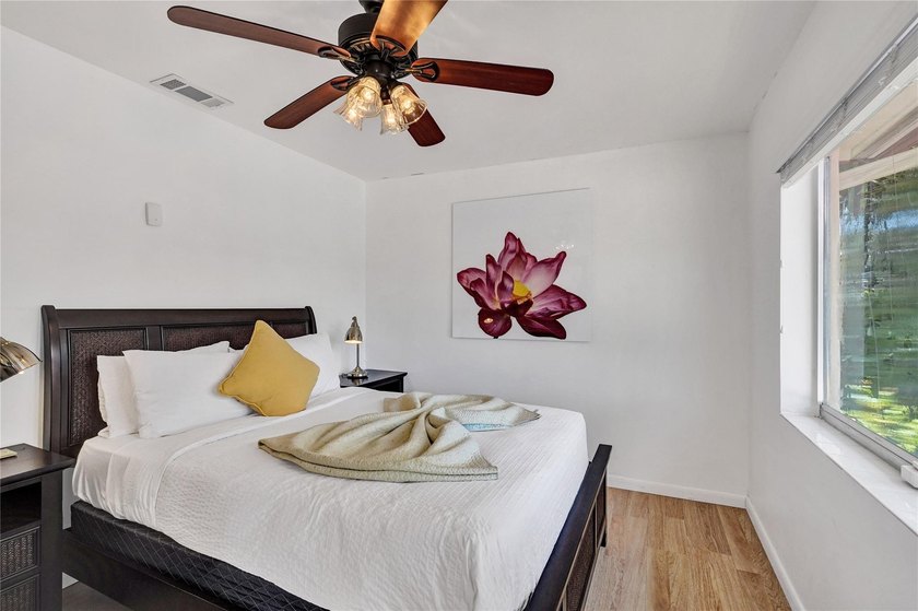 Discover your ideal beachside retreat within the prestigious - photo 22