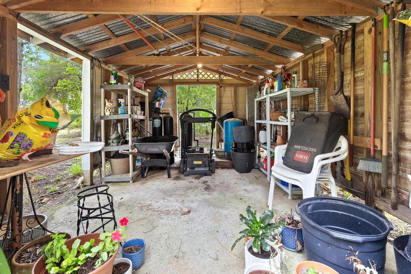 Charming 3-bedroom, 2-bath home, built in 2017, and perfectly - photo 24