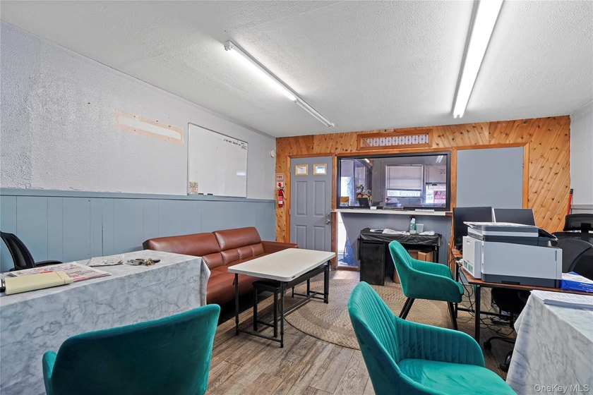 Property DescriptionPrime Mixed-Use Investment Opportunity in - photo 39