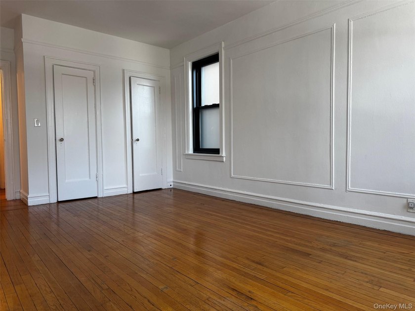 Bright and Spacious 850 square feet, move-in ready, 1 bedroom, 1 - photo 4