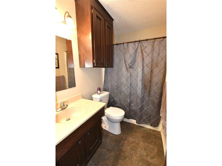 Welcome home to this charming 2-bedroom, 1-bath starter home - photo 20