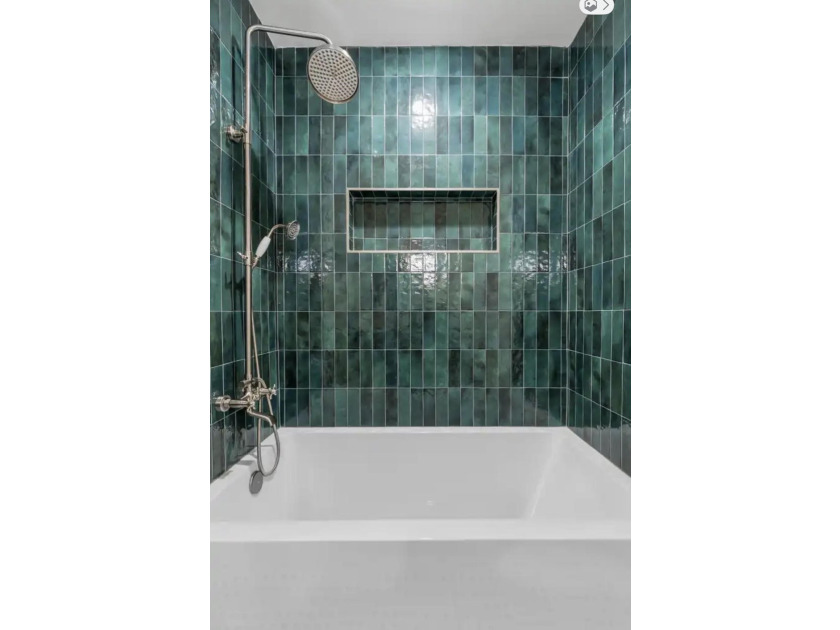 Welcome to this completely renovated five bedroom, four bath - photo 21
