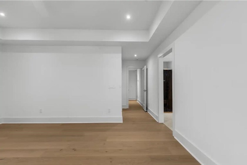 Welcome to this completely renovated five bedroom, four bath - photo 23
