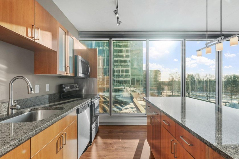 Welcome to Unit W306 at Reflections Condominiums, Minnesota's - photo 11