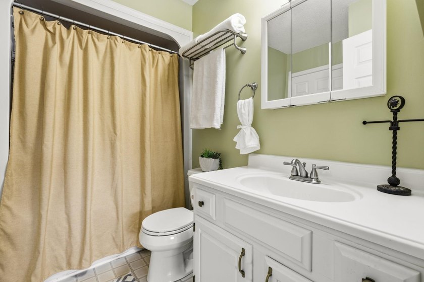 Welcome to your new coastal retreat at Myrtle Pointe Condos - photo 31