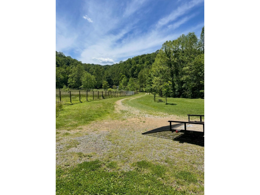 **Escape to Your Own Mini-Farm Paradise in Duck, West Virginia - - photo 7