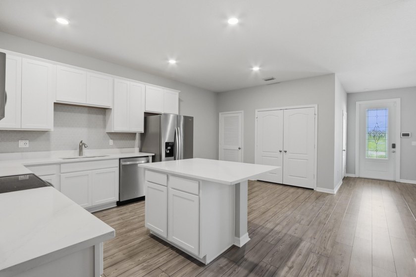 Seller motivated! Seller offering closing cost credit of 3%! - photo 15