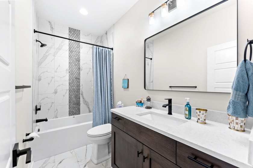 Nestled on 1.5 acres in Bellwood Landing, this custom-built home - photo 30