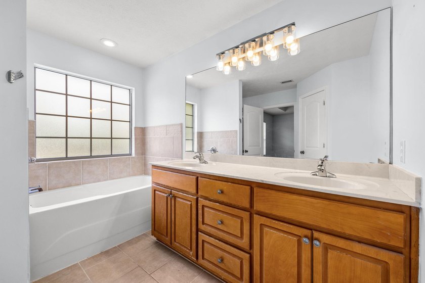 Well-maintained 4-bedroom, 2-bath home in the desirable Cedars - photo 22