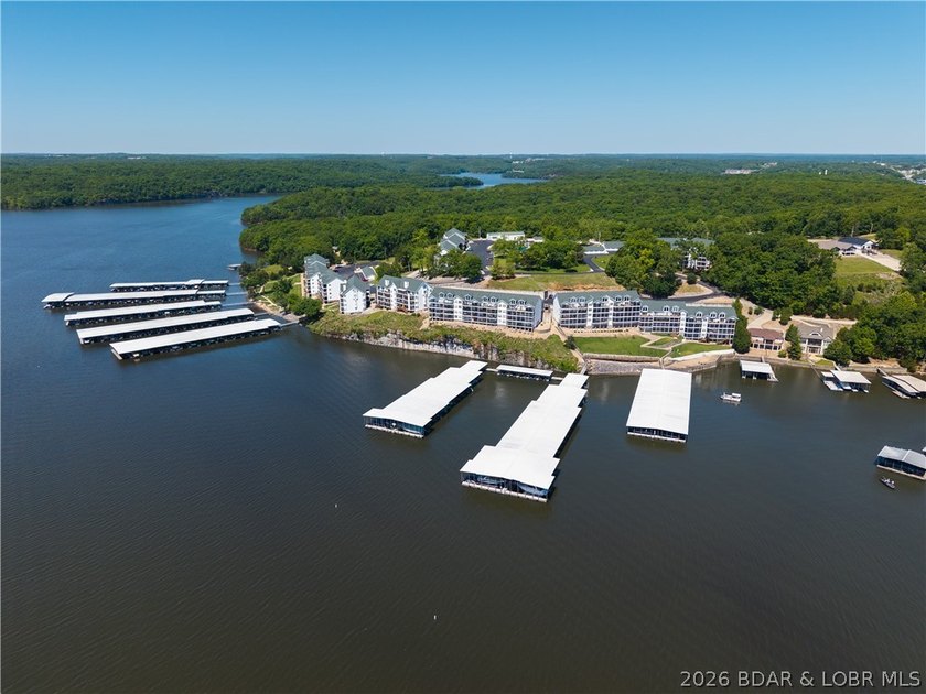 Experience lake living surrounded by nature &amp; green spaces in - photo 32