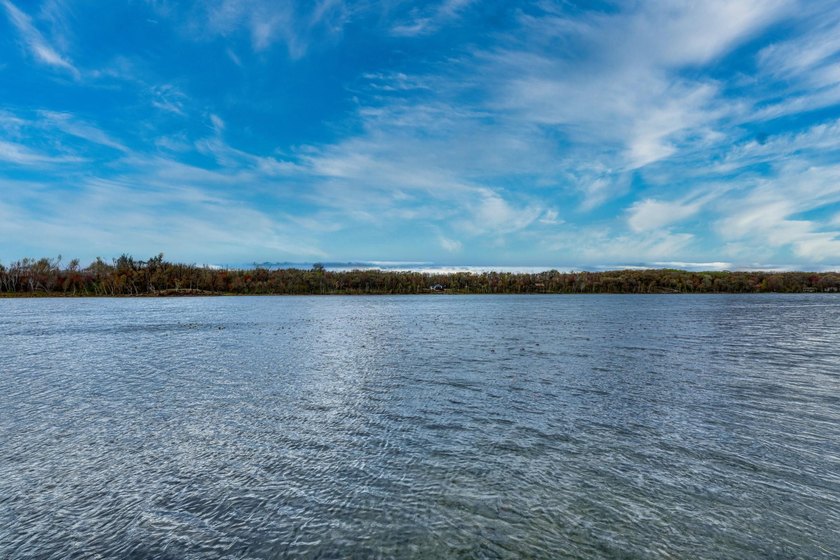 Tucked among the trees on the shores of beautiful Ellsworth Lake - photo 10