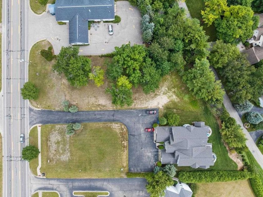 Development opportunity. plans for 4 units on footprint already - photo 3