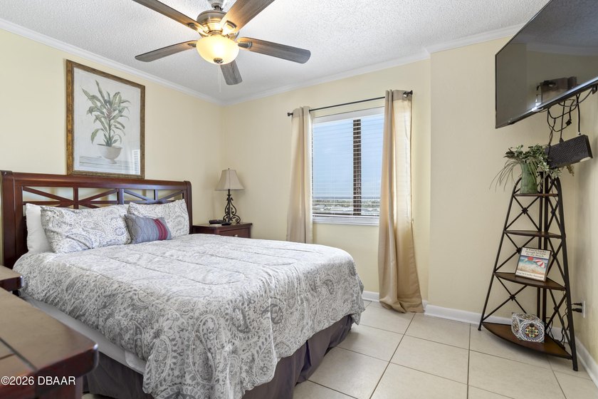 WAKE UP TO THE BREATHTAKING ATLANTIC OCEAN VIEWS FROM THIS - photo 19