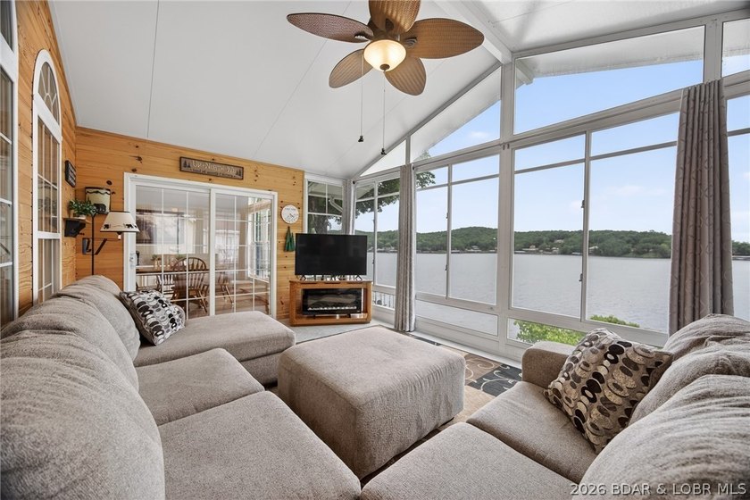 Nestled in the coveted Diamond Head subdivision along the quiet - photo 22