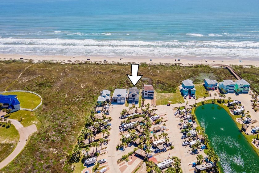 Check out this amazing Beachfront house in Port Aransas. Located - photo 7