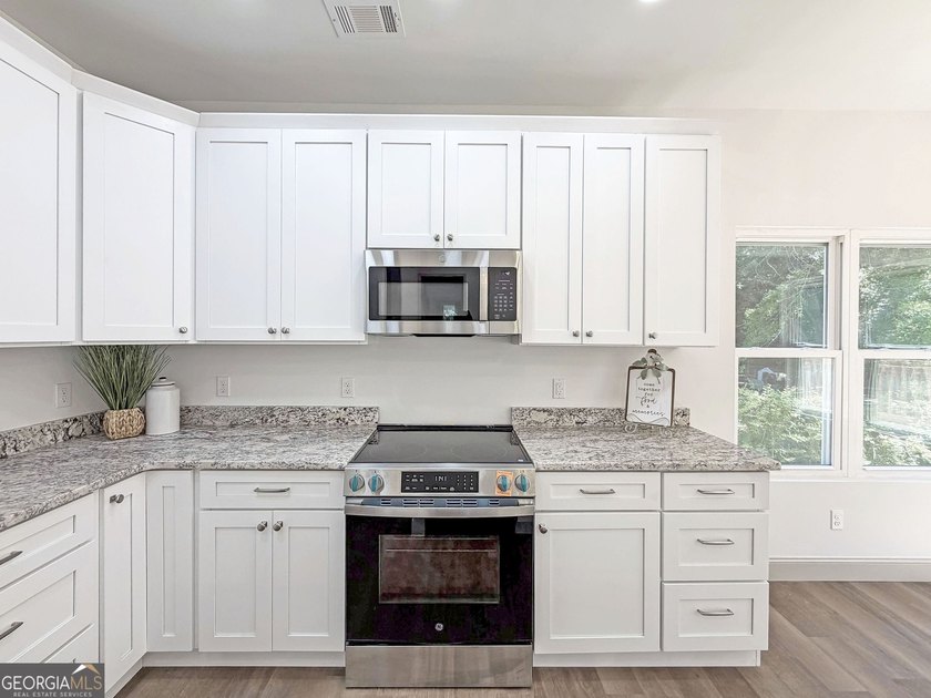 Brand new construction and a gated community lifestyle-1532 - photo 7