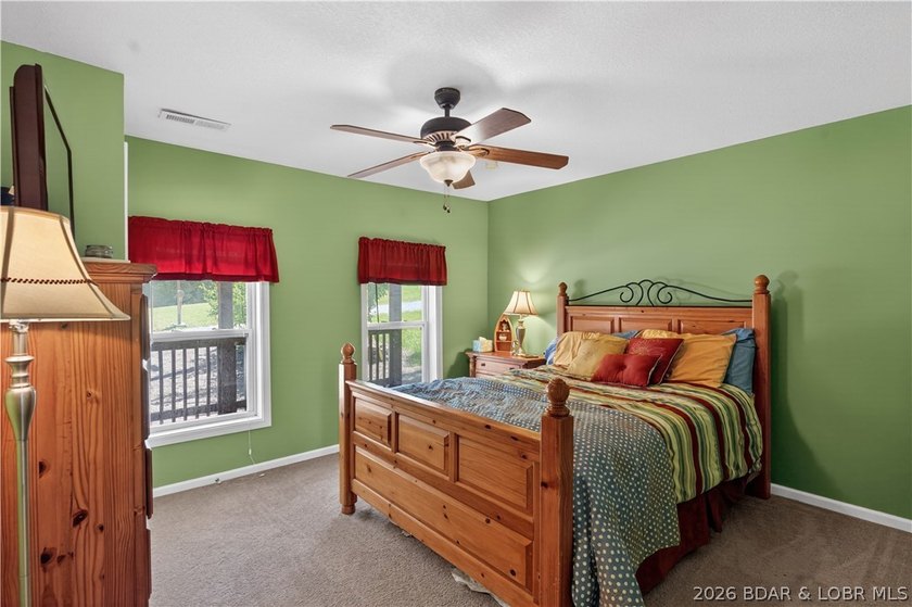 Take a look at this beautiful 4-bedroom, 2-bath home at the Lake - photo 29