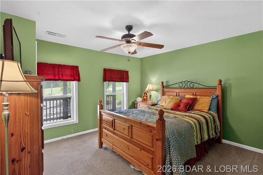 Take a look at this beautiful 4-bedroom, 2-bath home at the Lake - photo 29