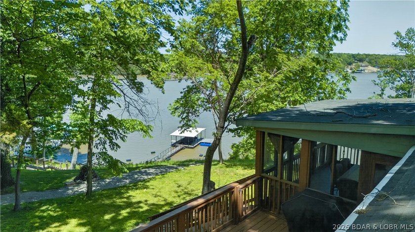 Take a look at this beautiful 4-bedroom, 2-bath home at the Lake - photo 48