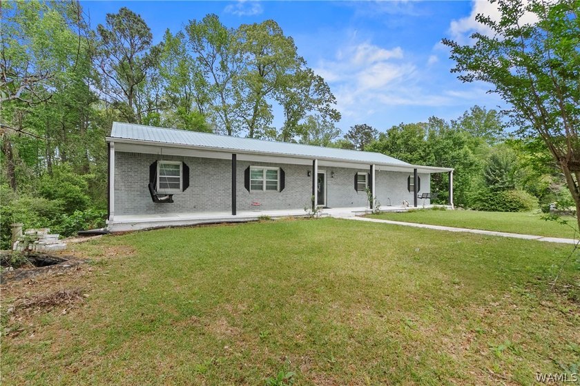 This spacious 6-bedroom, 4-bathroom home offers over 3,360 sq ft - photo 3